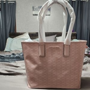 New with tags Michael Kors